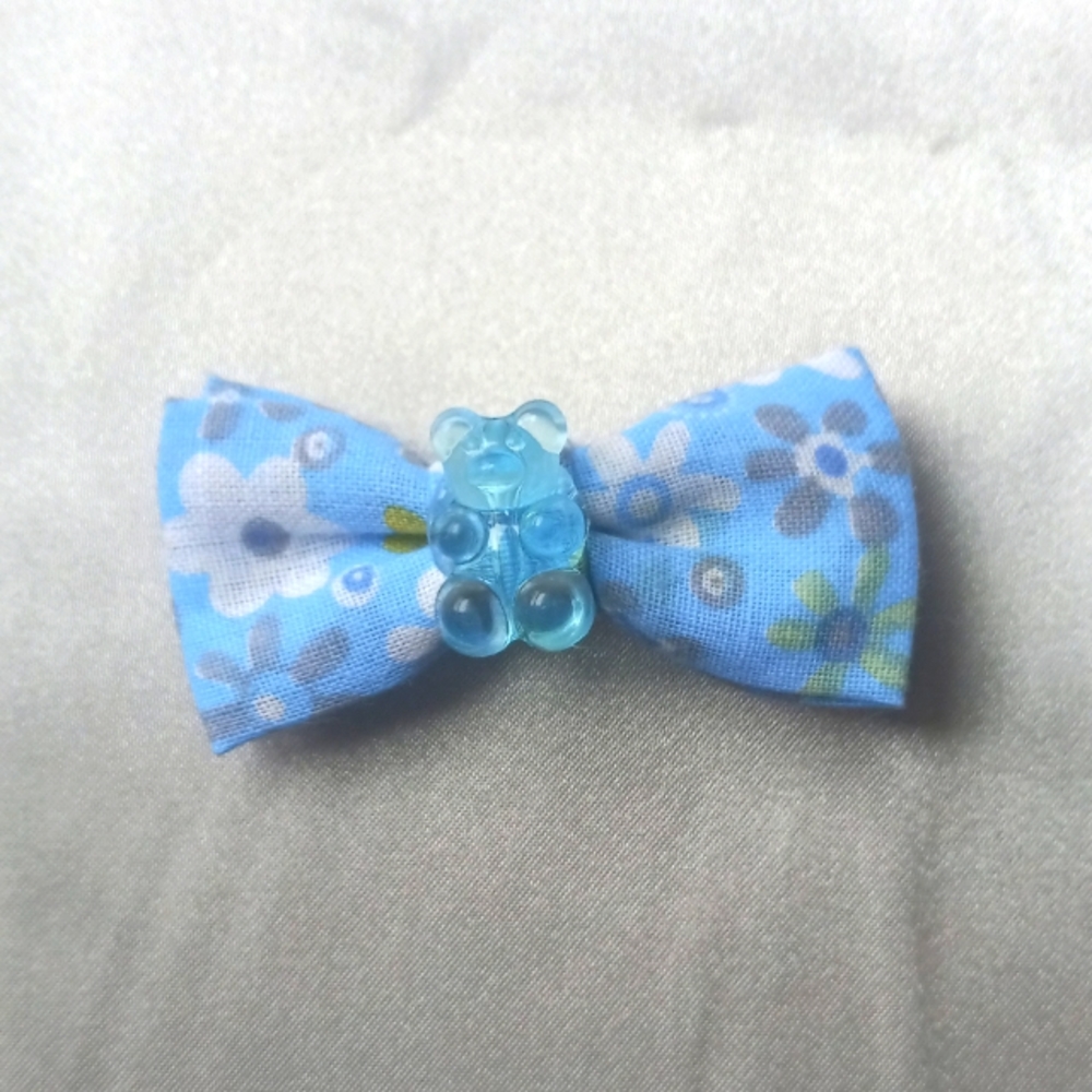 Blue Gummybear Bow!!!